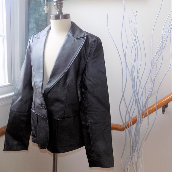RAMPAGE JEAN CO. Genuine Leather Black Blazer Jacket Size Medium - Picture 2 of 4